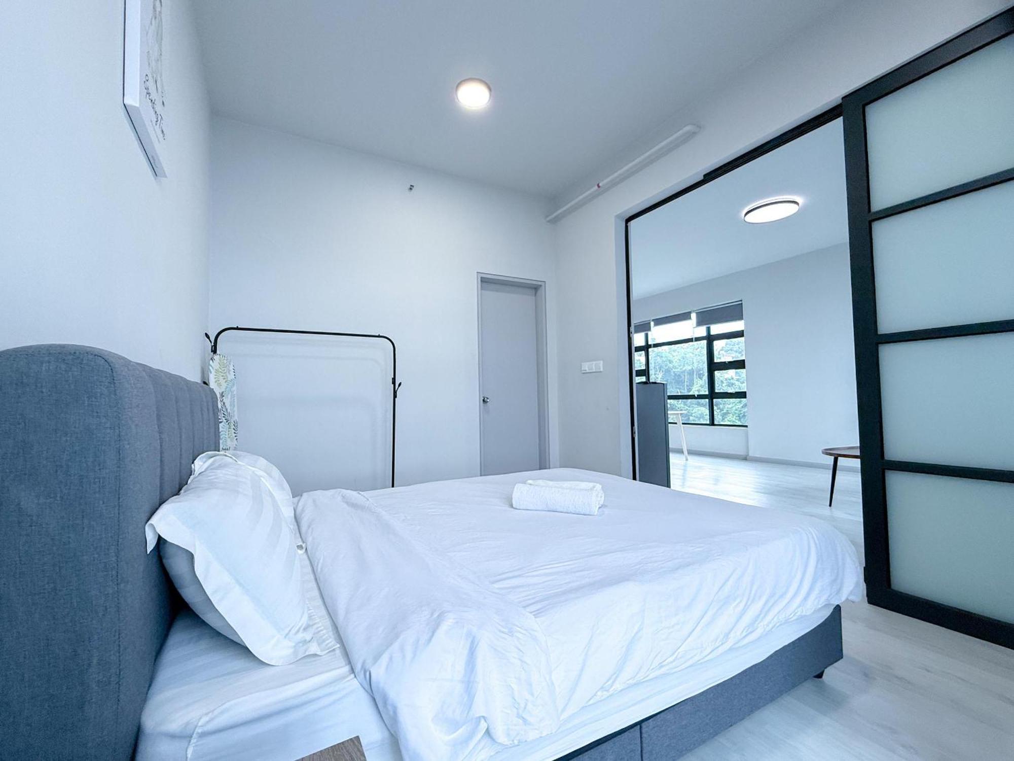 Vv Homestay Jesselton Quay Surla Sabah Mall Kk 亚庇贵赴行馆 Kota Kinabalu Ngoại thất bức ảnh