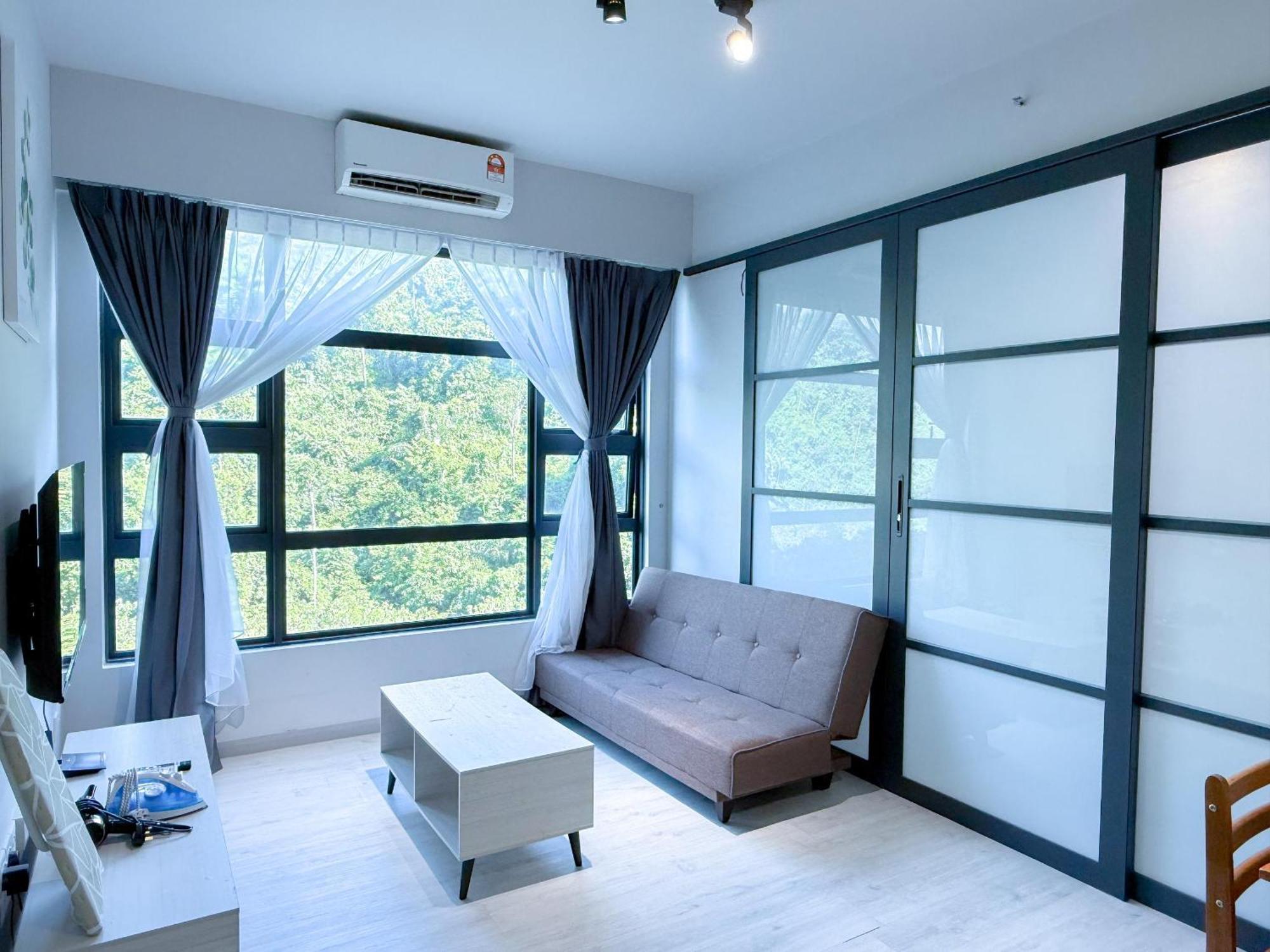 Vv Homestay Jesselton Quay Surla Sabah Mall Kk 亚庇贵赴行馆 Kota Kinabalu Ngoại thất bức ảnh